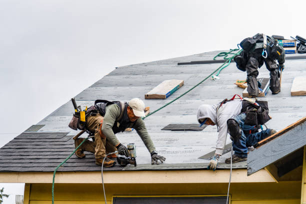 Professional Gutter Installation technician working in Benton, IL